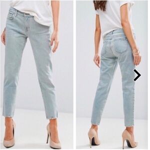 J BRAND Cropped ankle Ellis Jean Size 26 color: lovecat